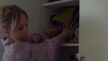 Megosztott jövö 1. Évad 3. Epizód online sorozat